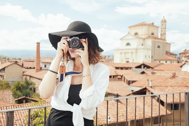 camera-girl